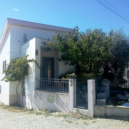 Ferienwohnung Casa Da Oliveira Milhão Exterior foto